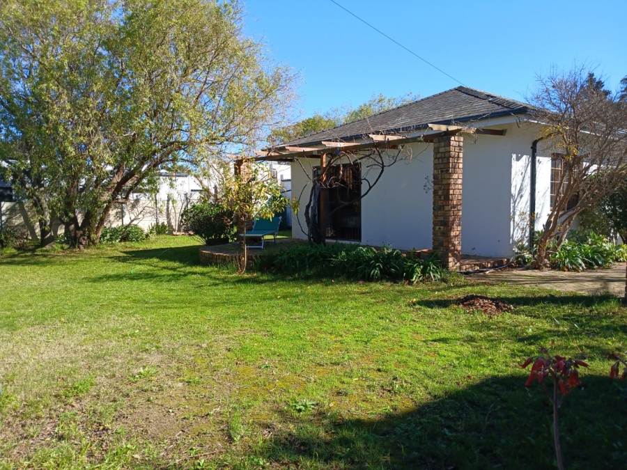 3 Bedroom Property for Sale in Roundhay Western Cape
